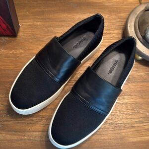 VINCE Ward Platform Sneakers